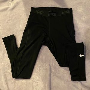 Nike Pro leggings